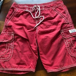 Men’s board shorts